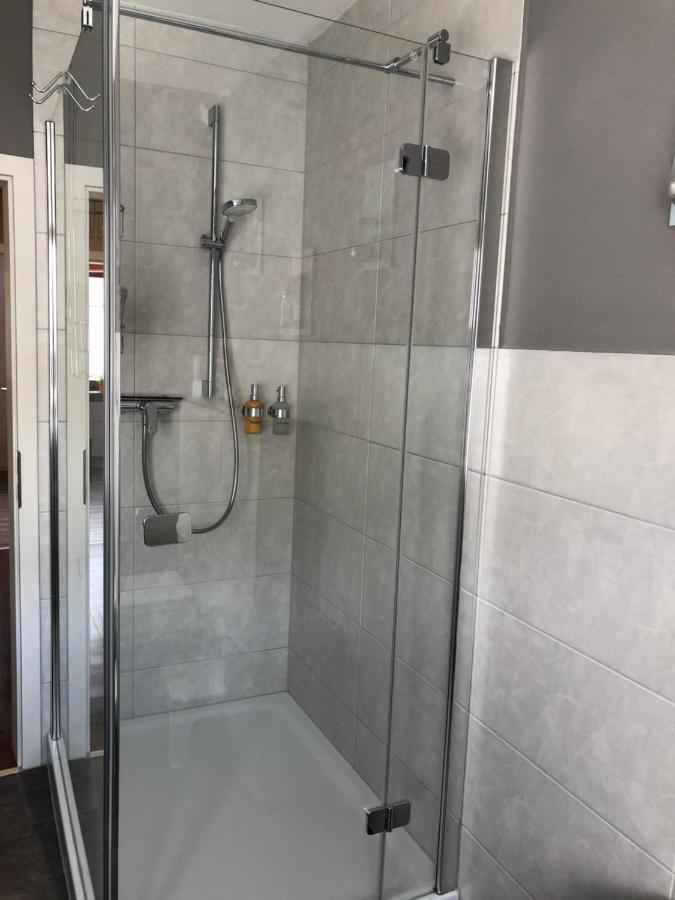 Ferienwohnung Joanna Mit Burgblick برنكاستيل كويس المظهر الخارجي الصورة